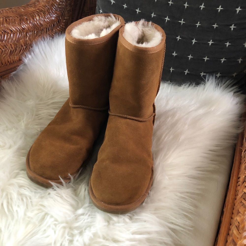 Kookaburra by Ugg
